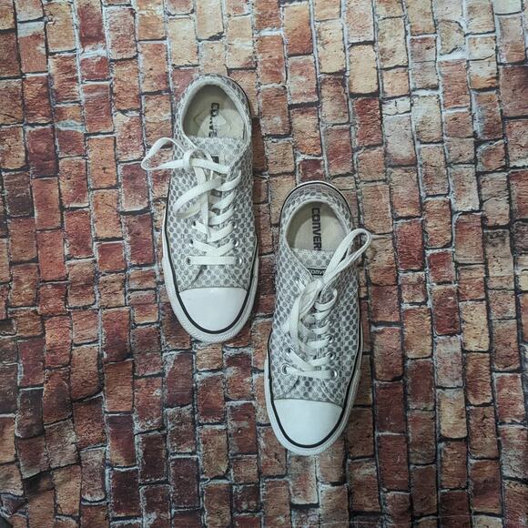Converse All Stars Chuck Taylor White with Silver Dots Low Tops Size 8 - Picture 3 of 8